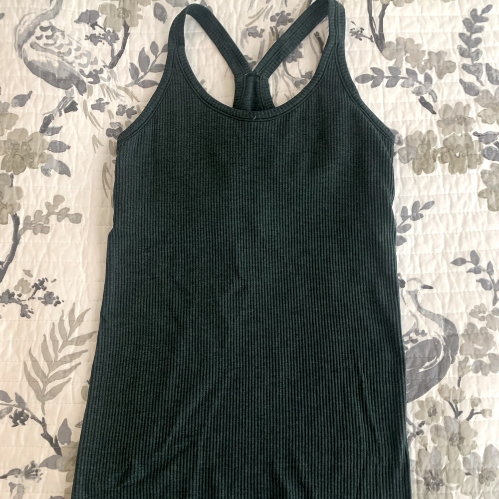 Lululemon ebb to street tank, size 6